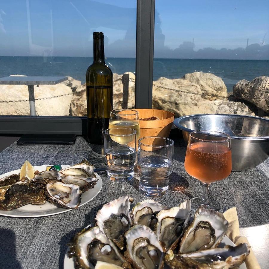 Les Pois Sont Verts La Rochelle  Ngoại thất bức ảnh